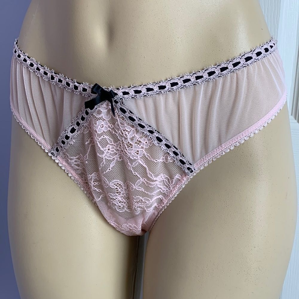 Victoria’s Secret Dream Angels Lace Mesh Thong G-String Panties XL